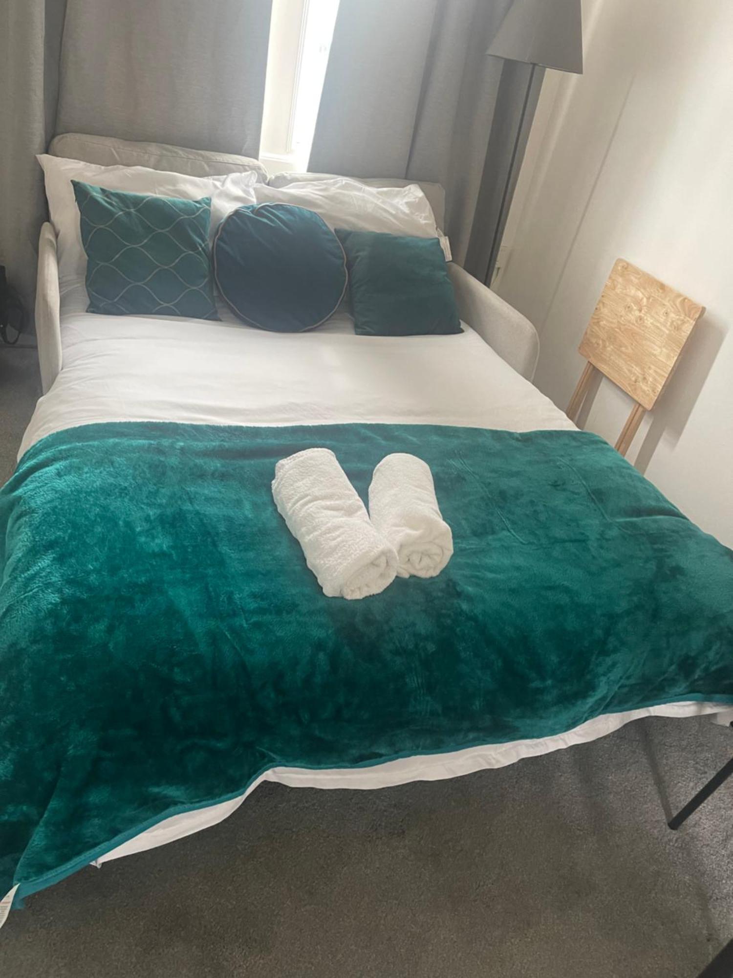Tooting Lodge London - Cosy 2 Bedroom House With Garden, 5 Mins Walk To Tube Station Dış mekan fotoğraf